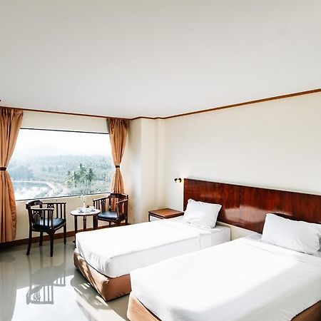 Sinkiat Thani Hotel Satun Esterno foto
