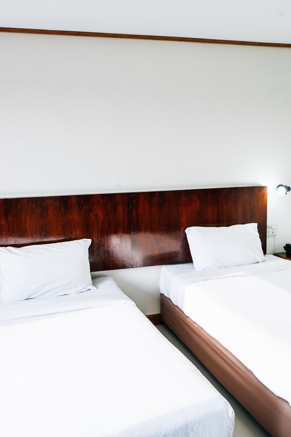Sinkiat Thani Hotel Satun Esterno foto